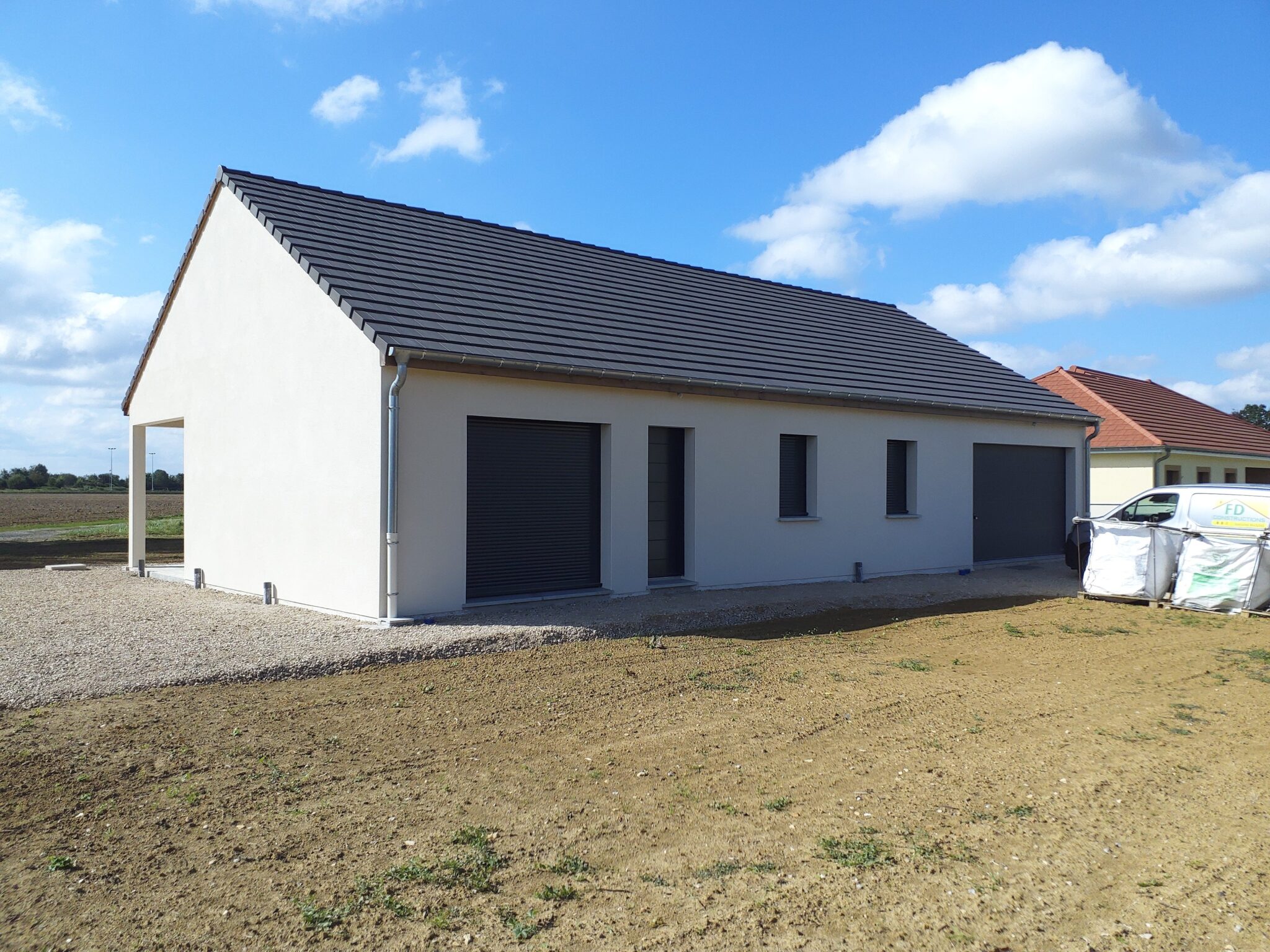 Remise de clés à Virey-le-Grand ! Découvrez la maison d'extérieur