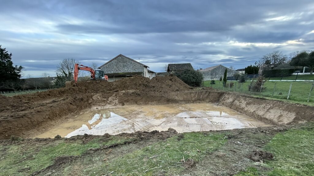Terrassement à Farges les Macon